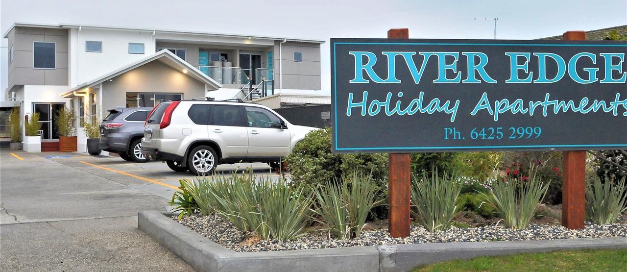 Ulverstone River Edge Holidayapartments Eksteriør billede