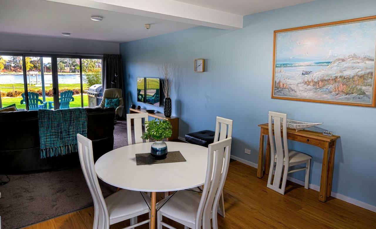 Ulverstone River Edge Holidayapartments Eksteriør billede
